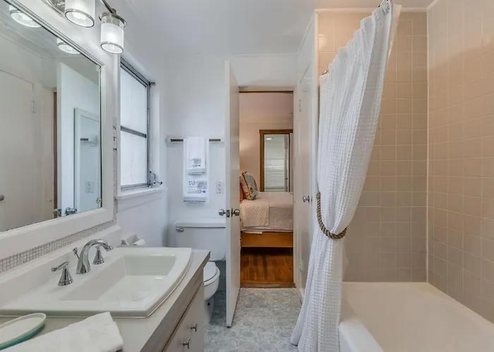 Coastal Escape - Indian Rocks Clearwater Beach