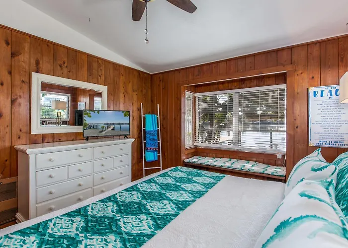 Coastal Escape - Indian Rocks Clearwater Beach
