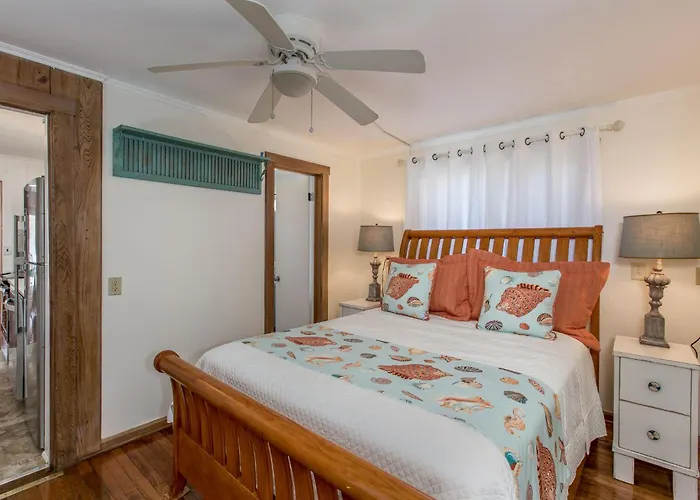 Holiday home Coastal Escape - Indian Rocks